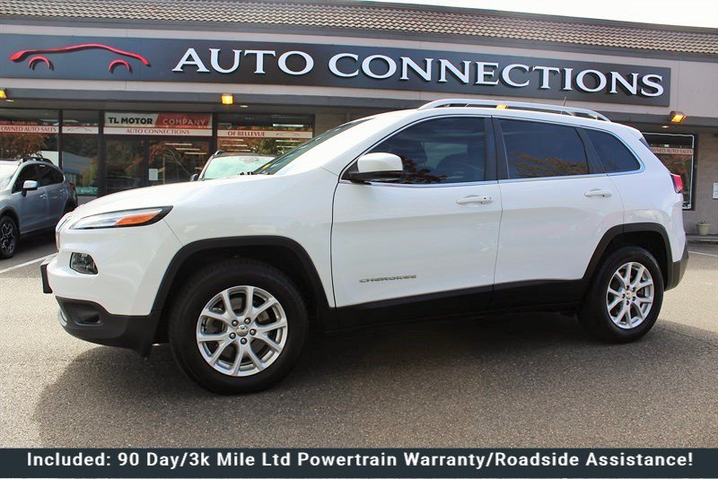 Used 2017 Jeep Cherokee Latitude w/ Comfort/Convenience Group