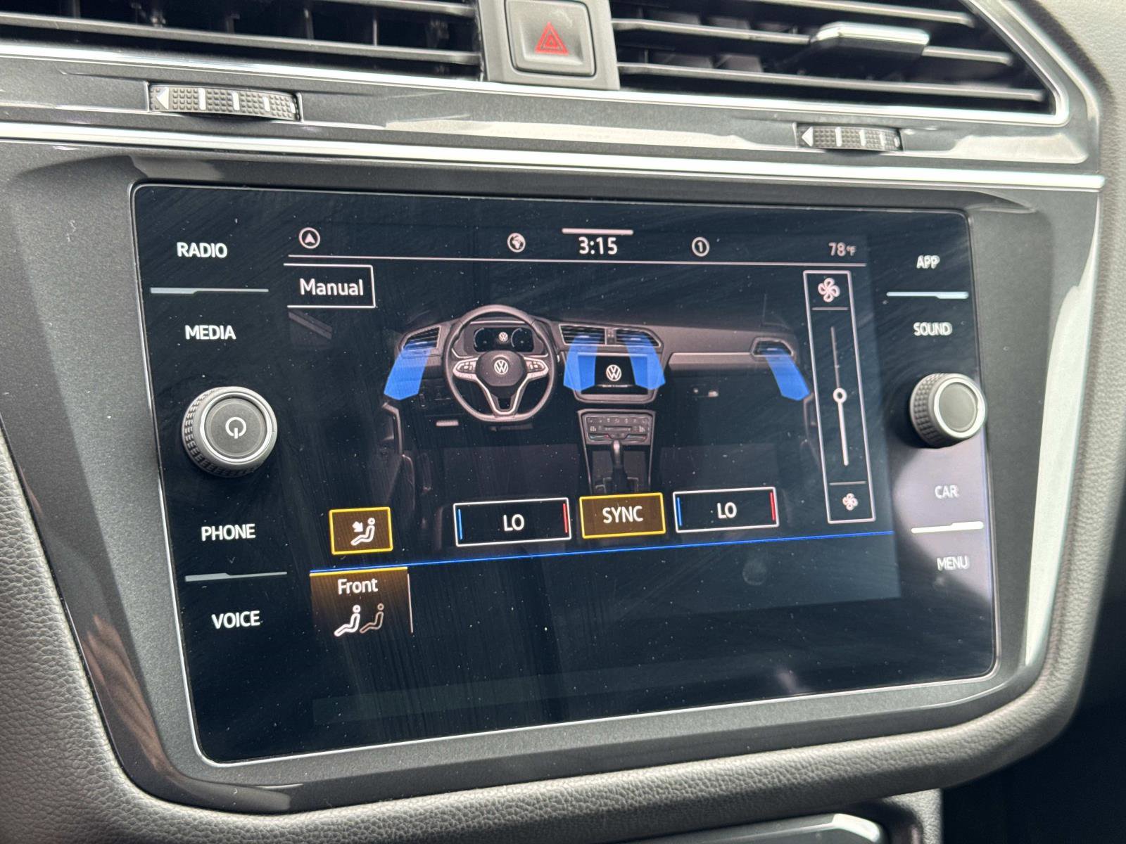 Certified 2023 Volkswagen Tiguan SE R-Line image 15