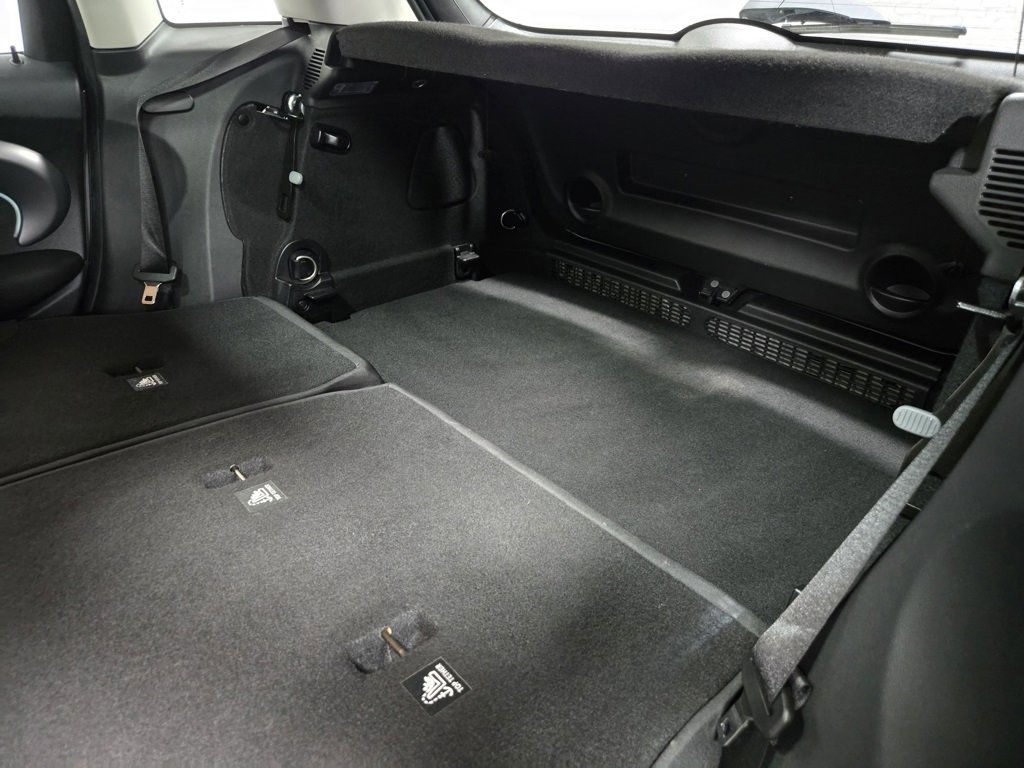 Used 2023 MINI Cooper S image 37