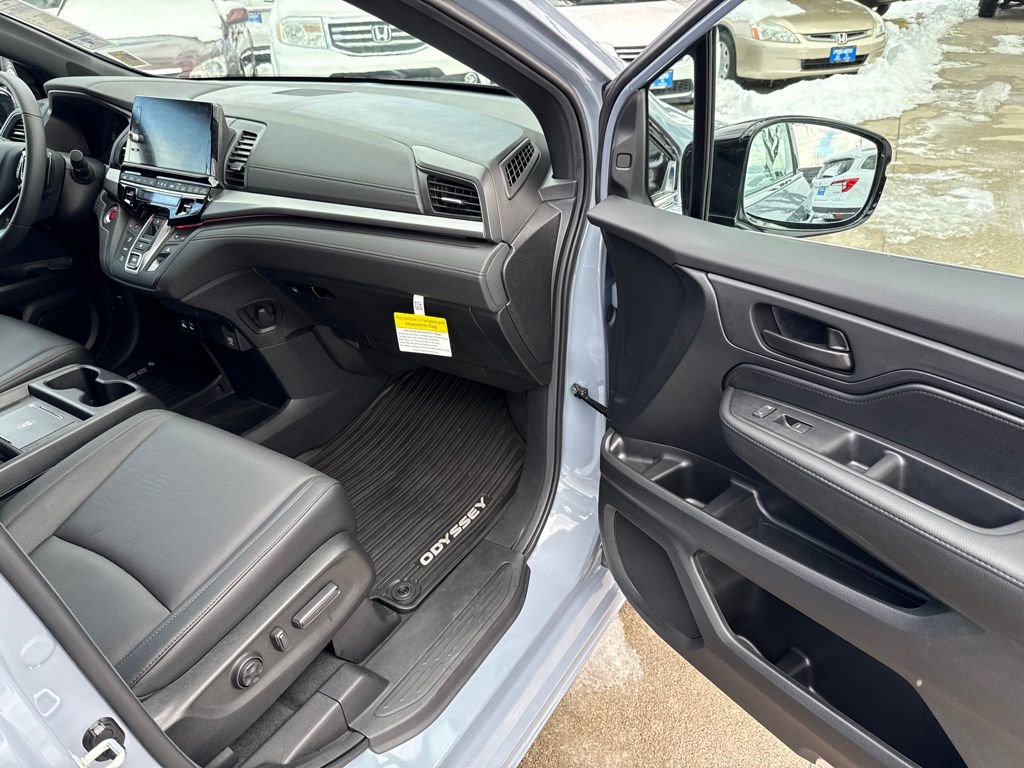 Certified 2026 Honda Odyssey Sport-L image 19