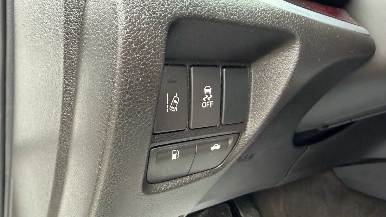 Used 2016 Acura TLX w/ Technology Package FWD image 25