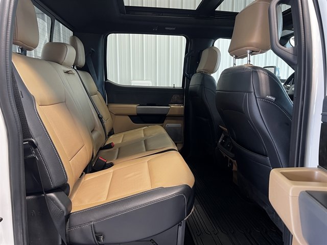 Used 2024 Ford F350 Lariat w/ Chrome Package image 24