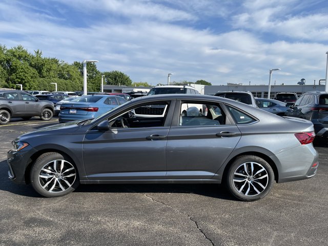 New 2026 Volkswagen Jetta SE FWD image 23