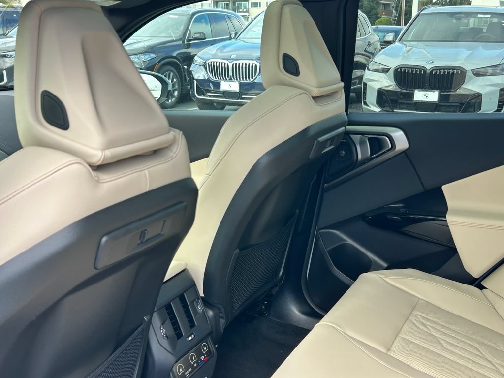 New 2026 BMW X3 xDrive30i w/ Premium Package AWD/4WD image 32
