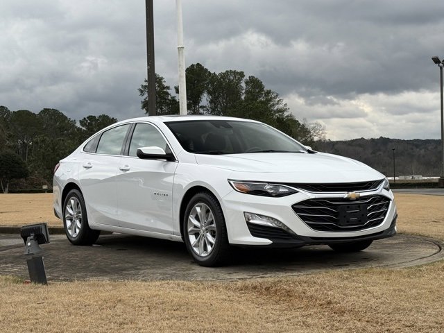 Used 2024 Chevrolet Malibu LT image 1
