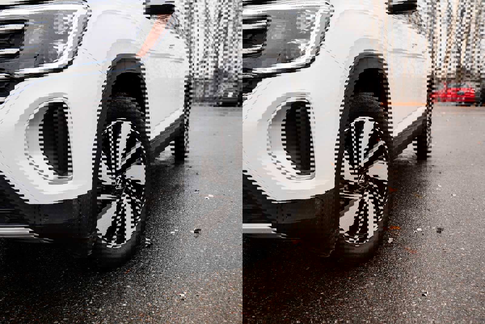 Used 2025 Volkswagen Atlas SE image 6