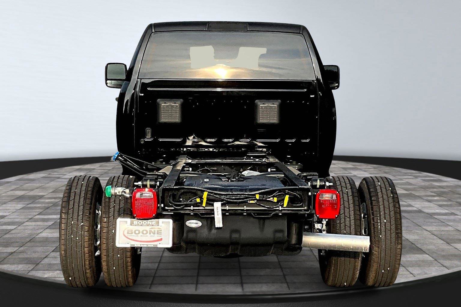 New 2026 RAM 3500 Tradesman image 4