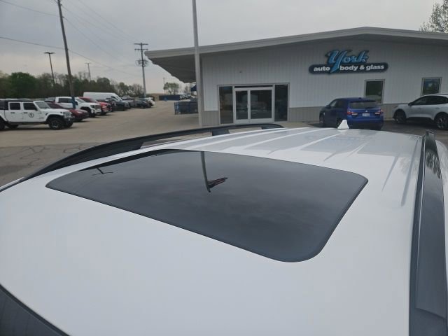 Used 2025 Kia Telluride AWD image 11