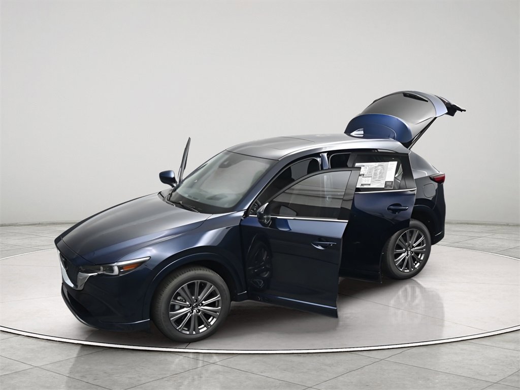 New 2025 MAZDA CX-5 Signature image 31