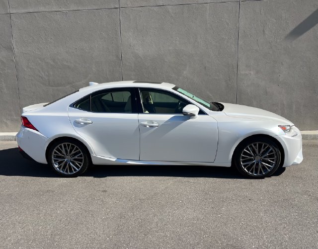 Used 2016 Lexus IS 200t w/ Navigation System Package RWD image 5