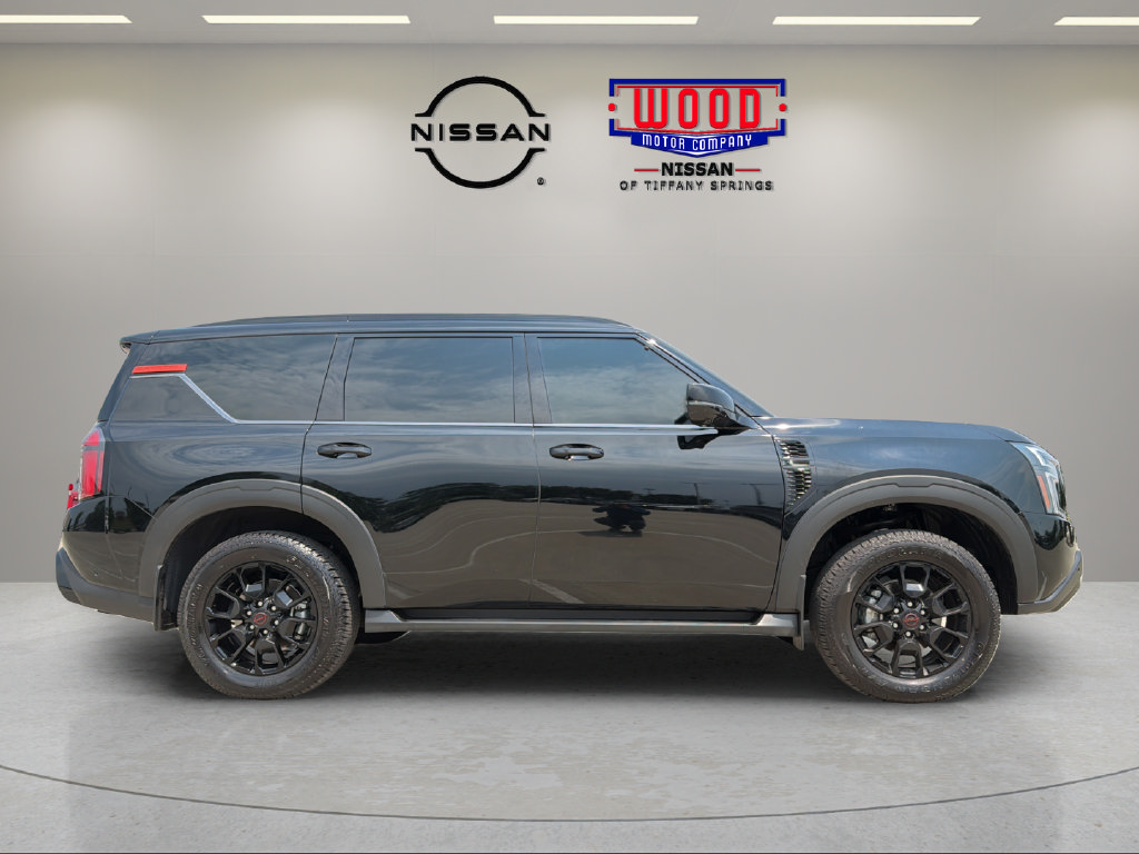 Certified 2026 Nissan Armada PRO-4X AWD/4WD image 2