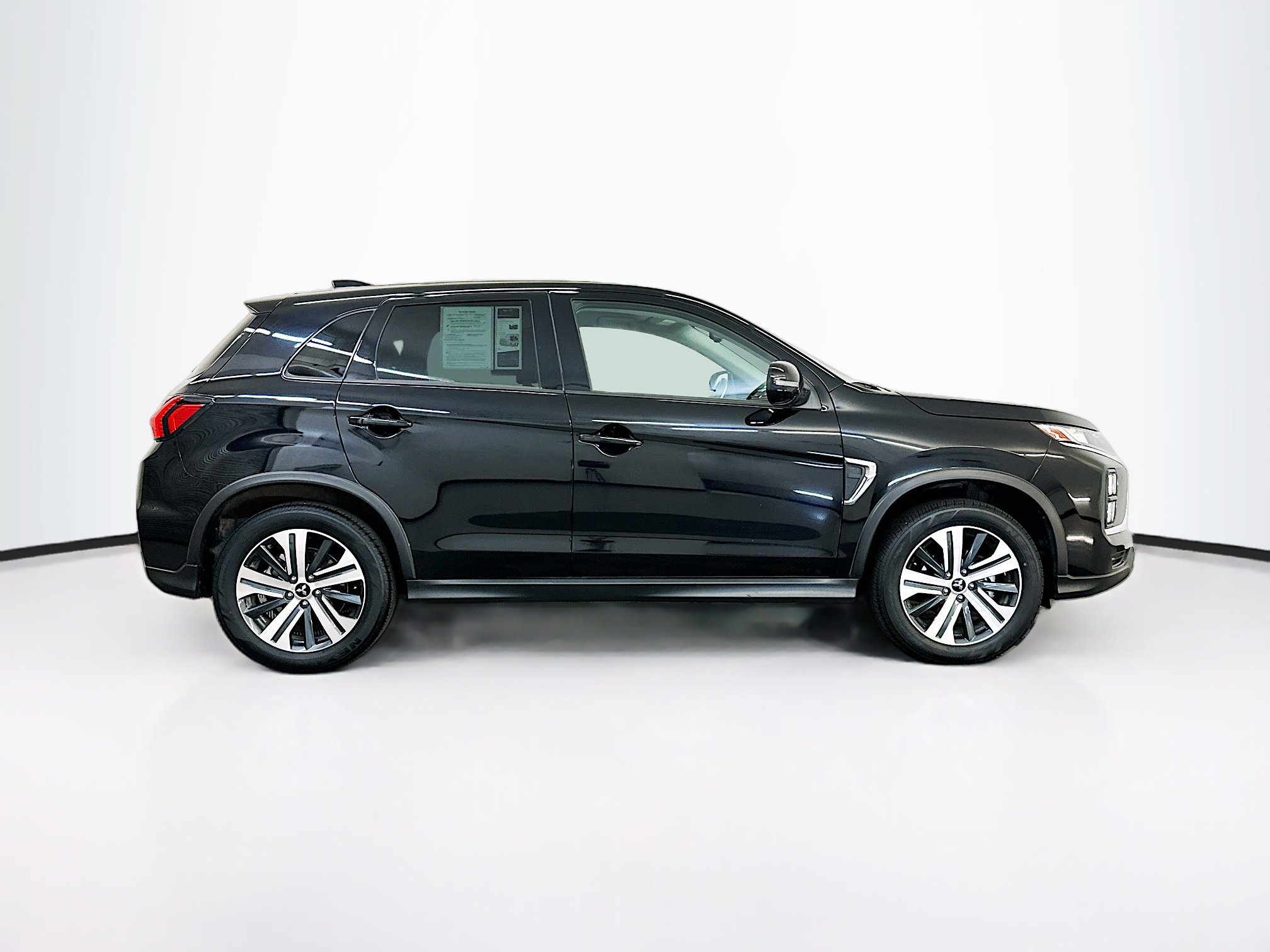 Used 2024 Mitsubishi Outlander Sport SE image 10