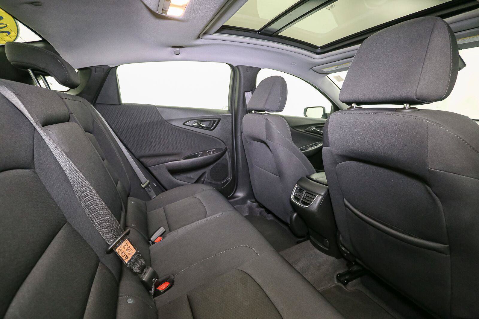 Used 2024 Chevrolet Malibu LT FWD image 21