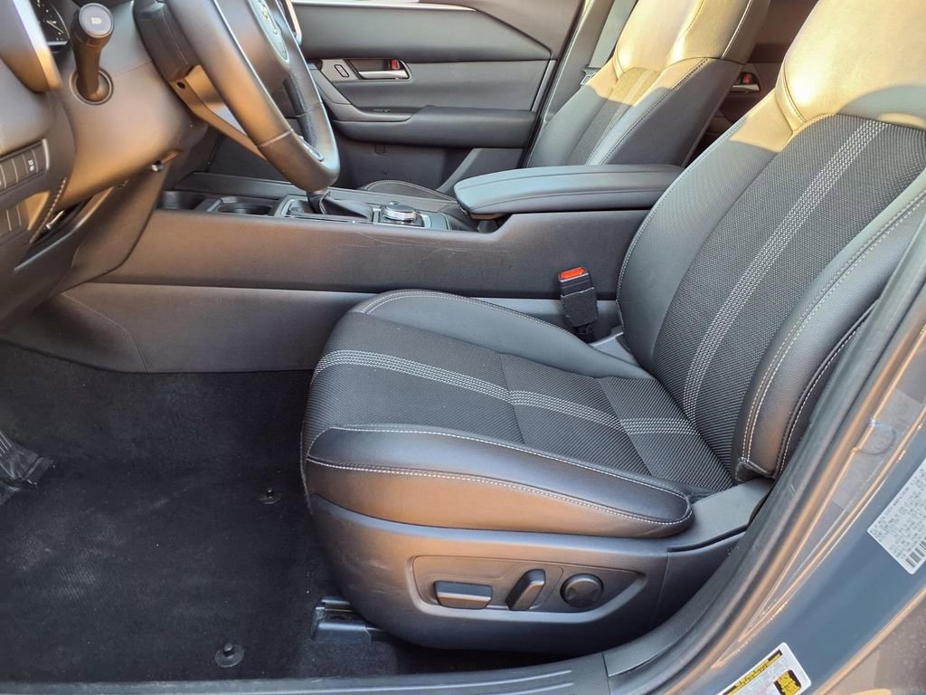 Used 2025 MAZDA CX-50 AWD 2.5 S w/ Preferred Package image 21