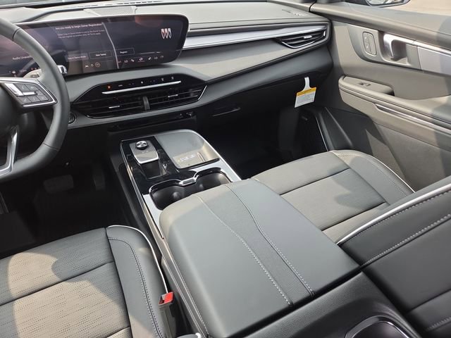 New 2026 Buick Enclave Sport Touring w/ LPO, Floor Liner Package image 10