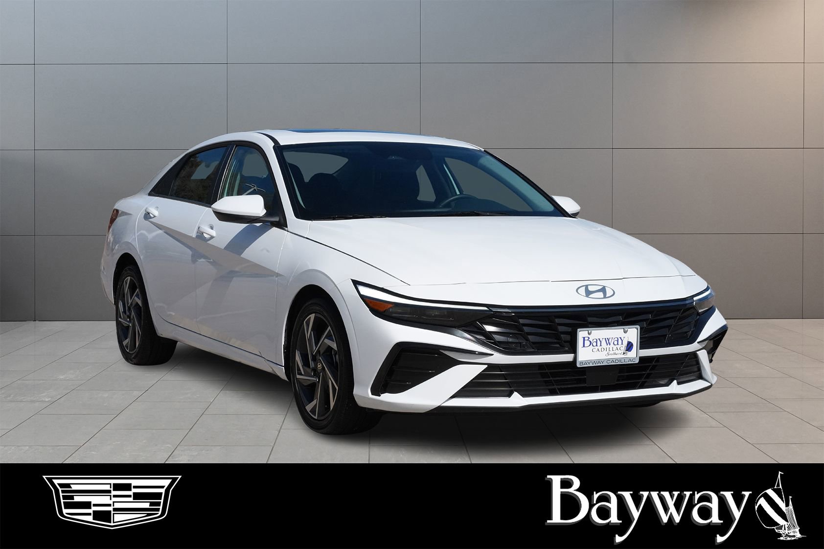 Used 2025 Hyundai Elantra SEL image 3