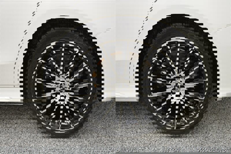 Used 2021 Mercedes-Benz C 300 Sedan w/ AMG Line image 48