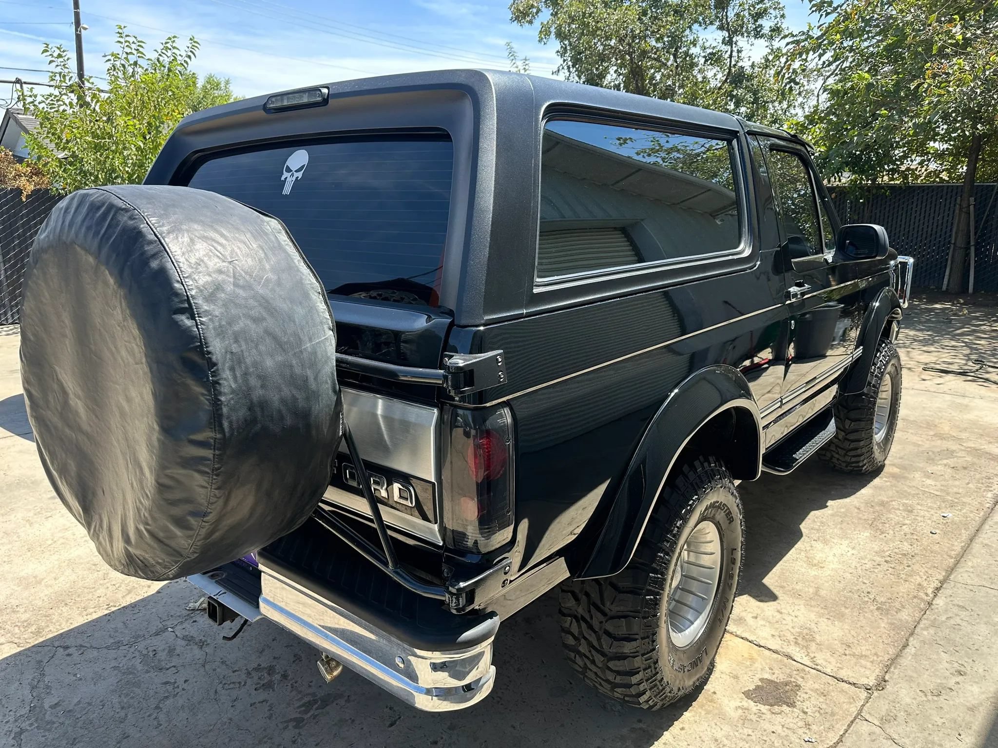 Used 1994 Ford Bronco AWD/4WD image 25