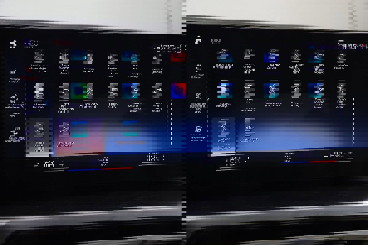 Used 2023 BMW 330i xDrive Sedan image 35