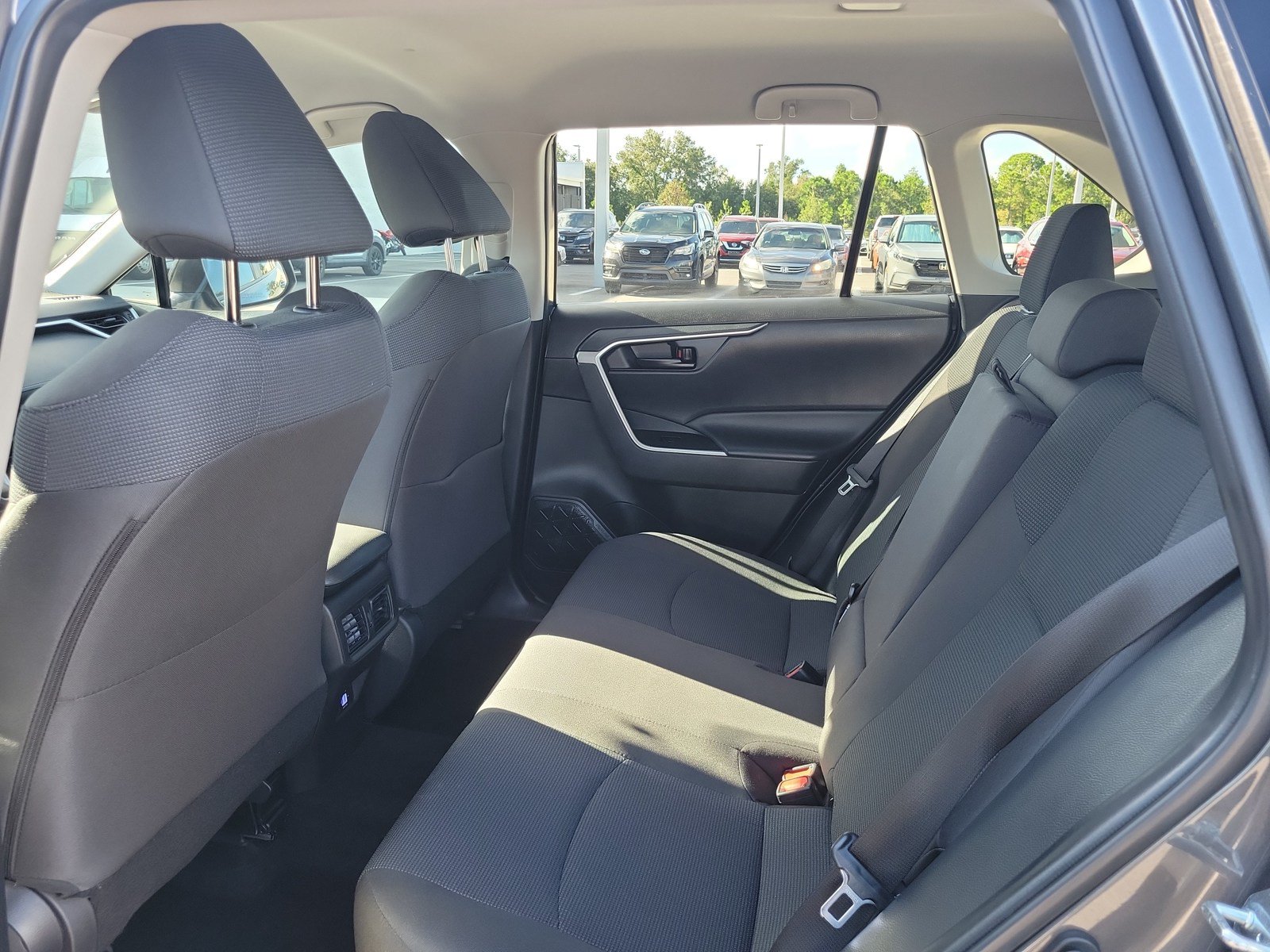 Used 2025 Toyota RAV4 LE FWD image 25