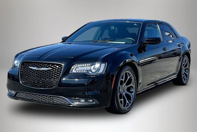 Used 2017 Chrysler 300 S image 2
