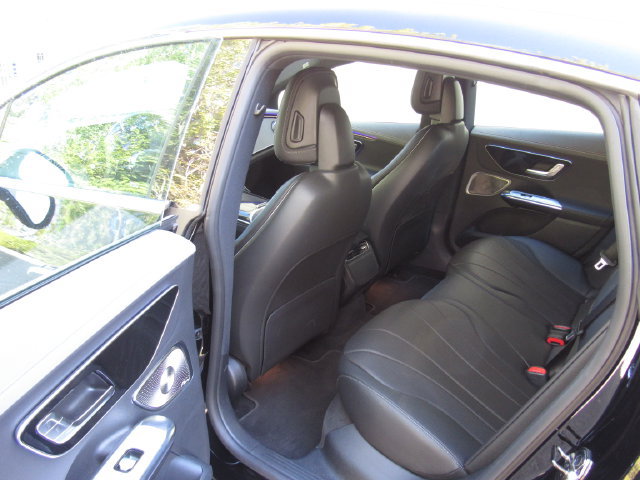 Used 2023 Mercedes-Benz EQE 350+ 4MATIC Sedan w/ Exclusive Trim Package image 15