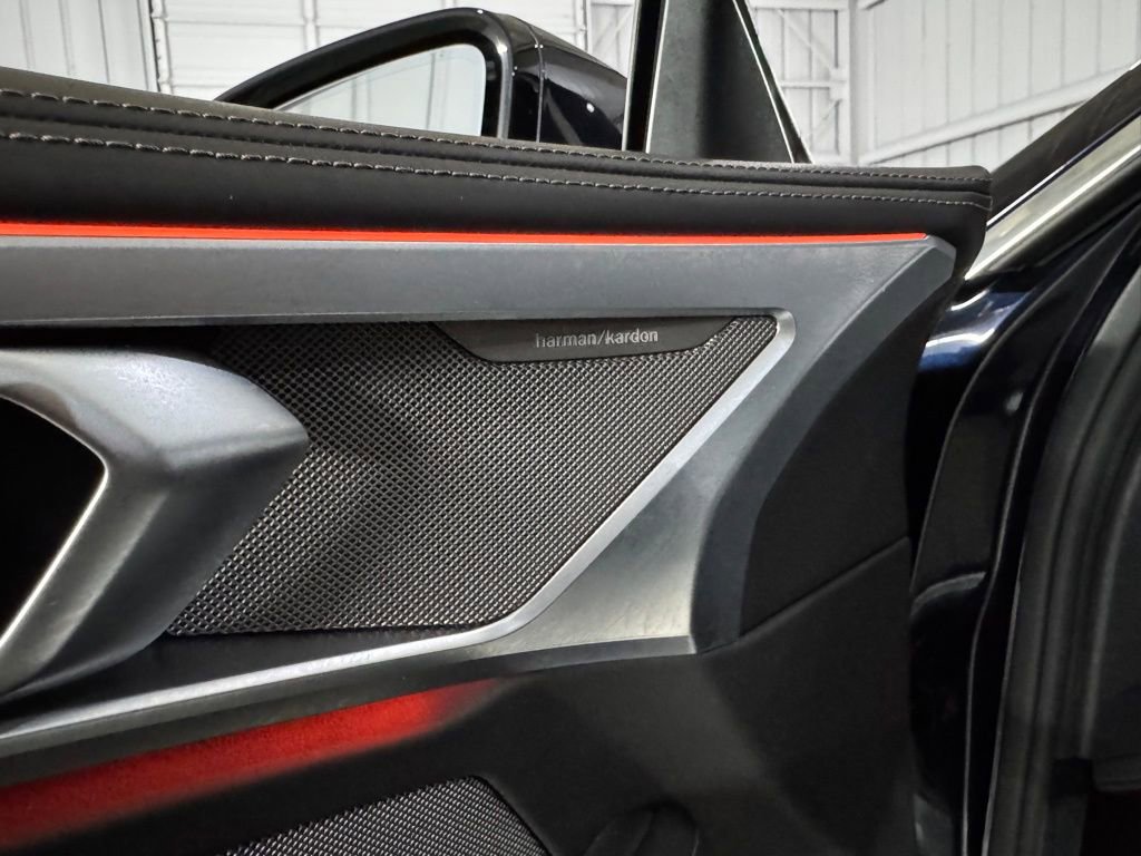 Used 2019 BMW M850i xDrive M850i xDrive w/ Comfort Seating Package image 37