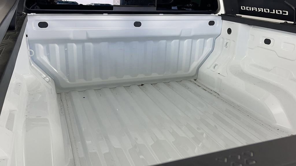 New 2025 Chevrolet Colorado Trail Boss w/ Midnight Edition image 35