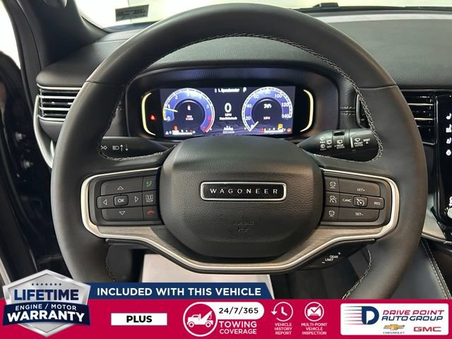 Used 2025 Jeep Wagoneer Series II AWD/4WD image 16