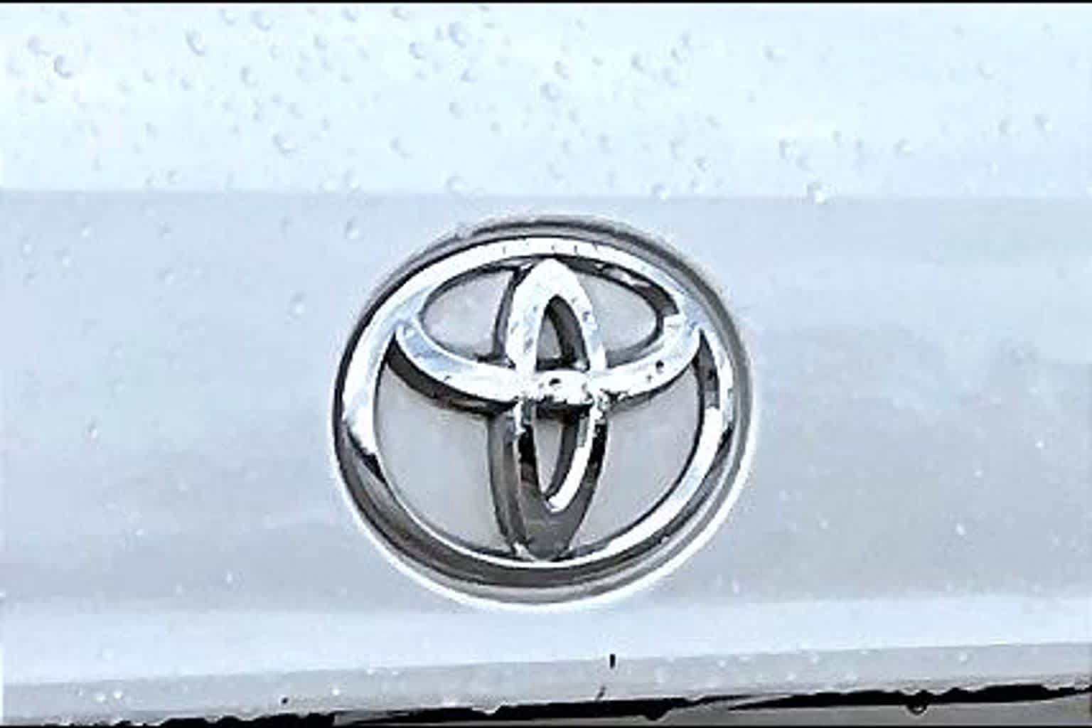 Used 2023 Toyota Highlander Platinum FWD image 31