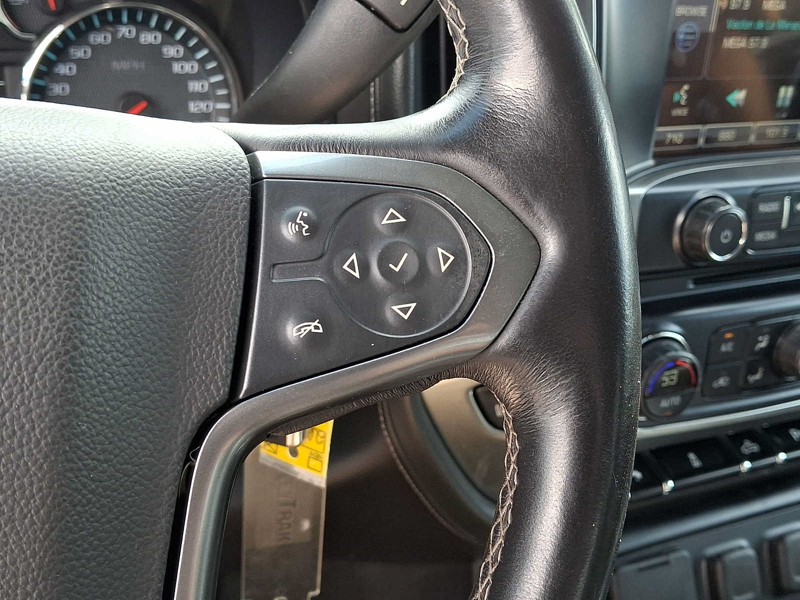 Used 2014 Chevrolet Silverado 1500 LTZ Z71 w/ LTZ Plus Package AWD/4WD image 22