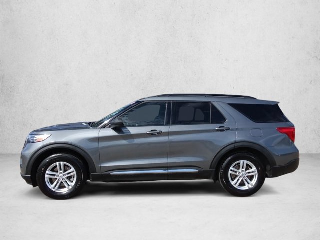 Used 2023 Ford Explorer XLT RWD image 9