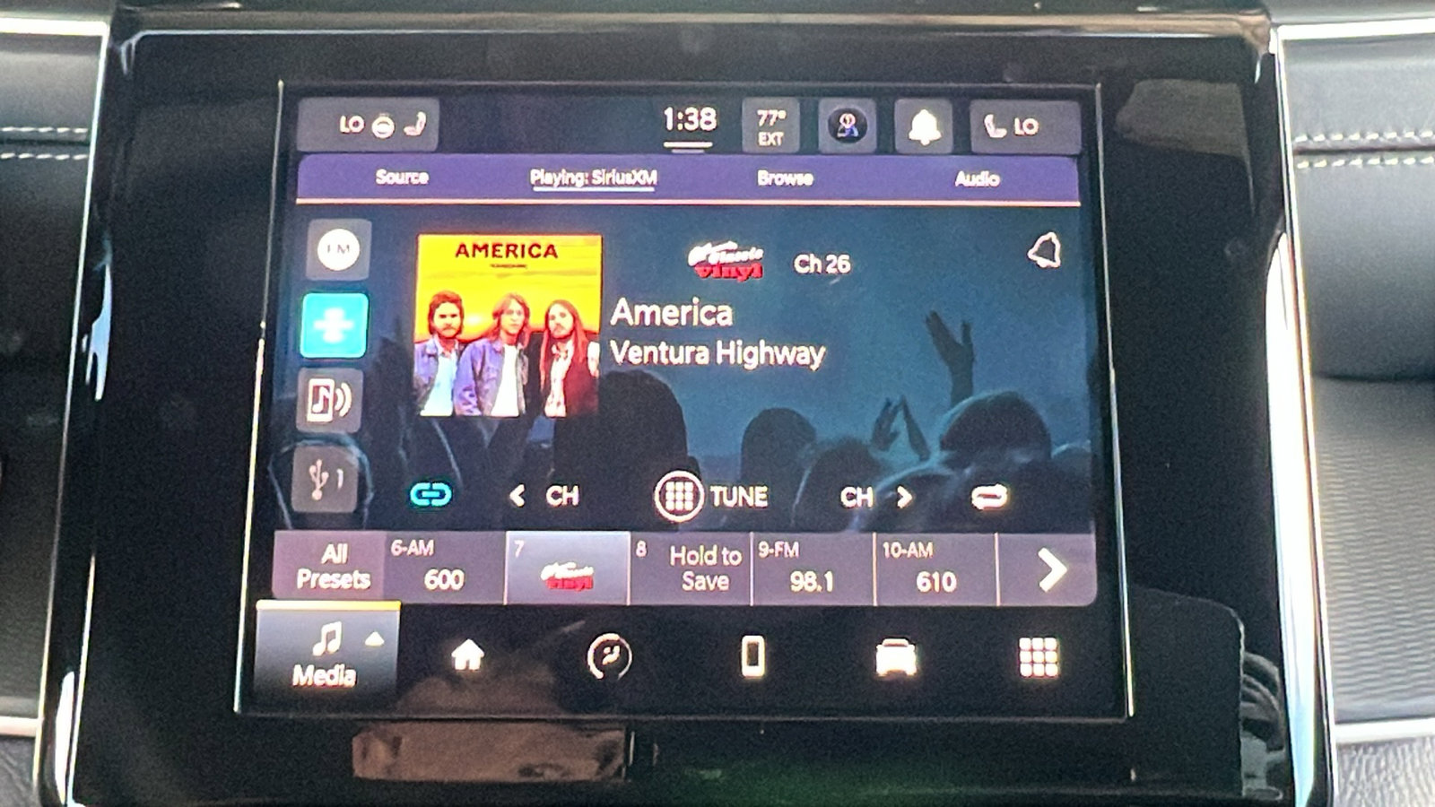 New 2025 Jeep Grand Cherokee Altitude image 22