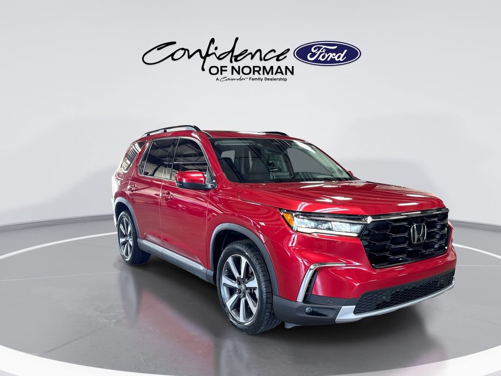 Used 2023 Honda Pilot Touring image 11