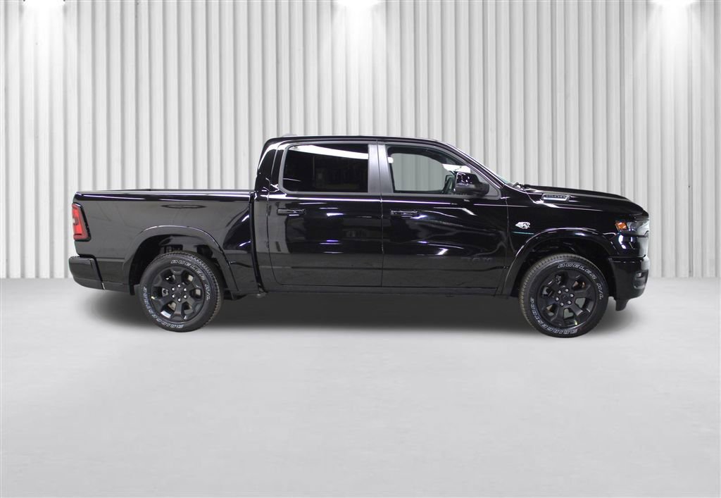 New 2026 RAM 1500 4x4 Crew Cab image 2