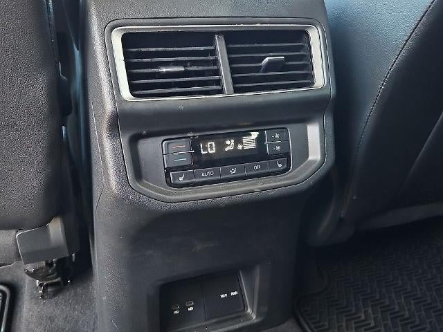Used 2024 Volkswagen Atlas SEL AWD/4WD image 20