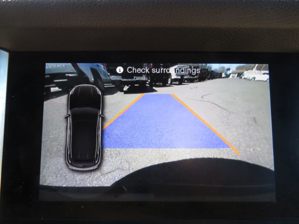 Used 2017 Porsche Macan AWD/4WD image 26