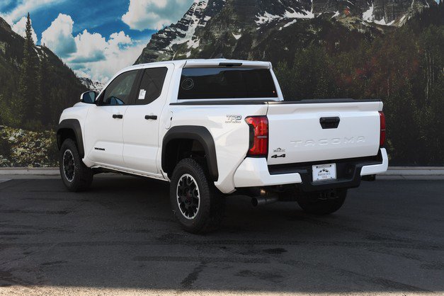 New 2026 Toyota Tacoma TRD Off-Road image 3