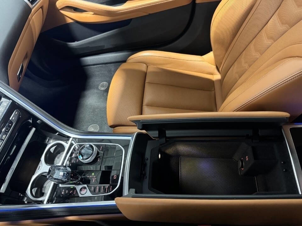 Used 2025 BMW 840i xDrive image 52