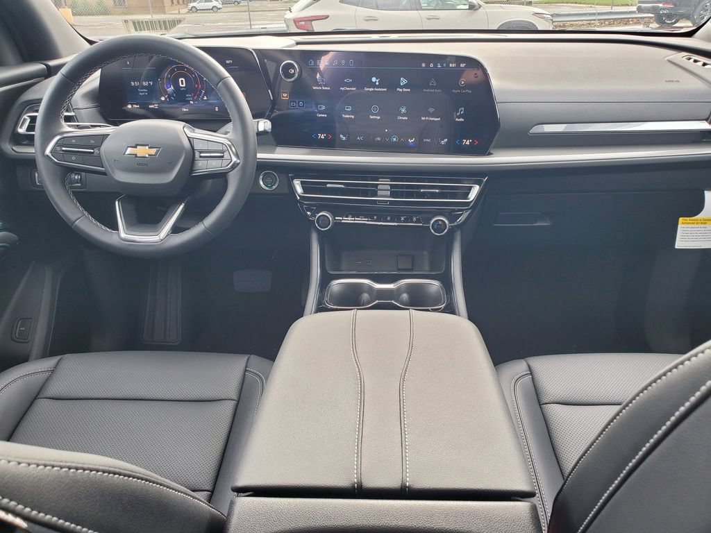 New 2026 Chevrolet Traverse LT w/ Sun and Wheel Package AWD/4WD image 5
