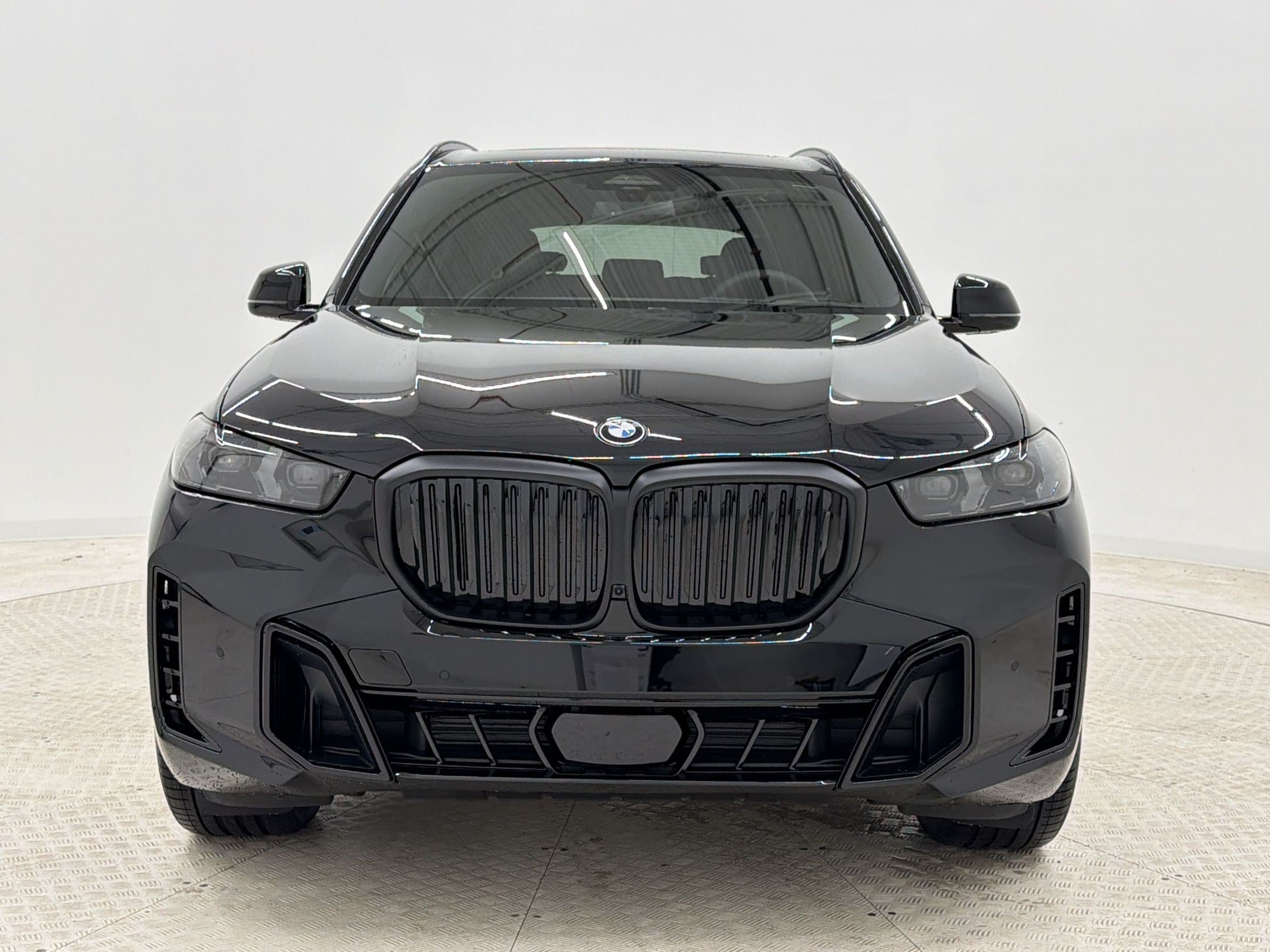 New 2026 BMW X5 xDrive40i w/ M Sport Package AWD/4WD image 6