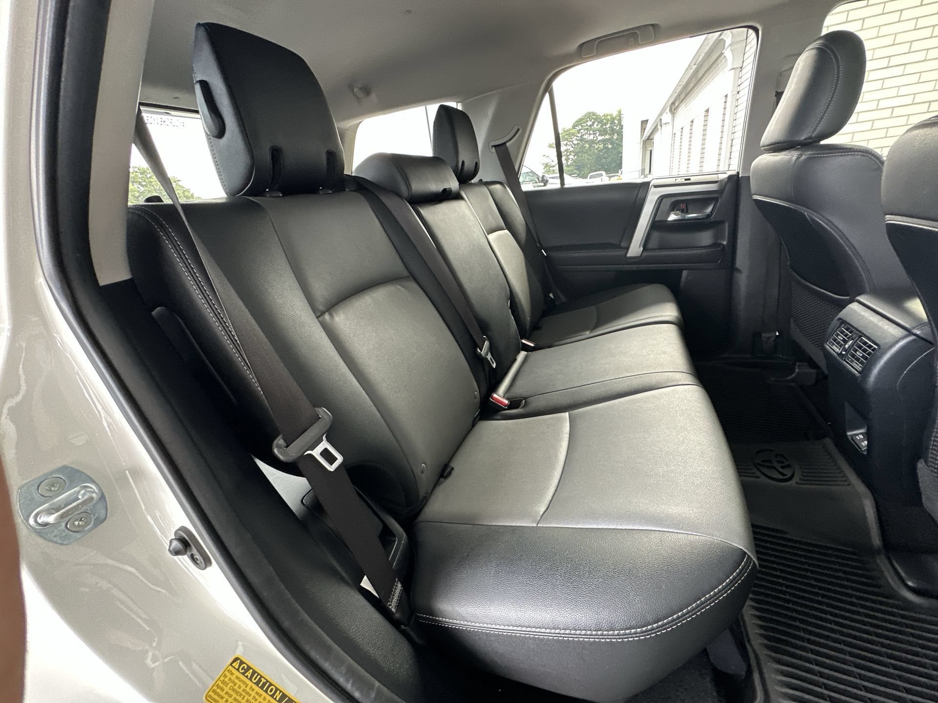 Used 2022 Toyota 4Runner SR5 Premium w/ Moonroof Package RWD image 27