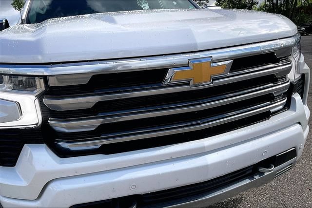 Certified 2024 Chevrolet Silverado 1500 High Country w/ High Country Premium Package AWD/4WD image 30
