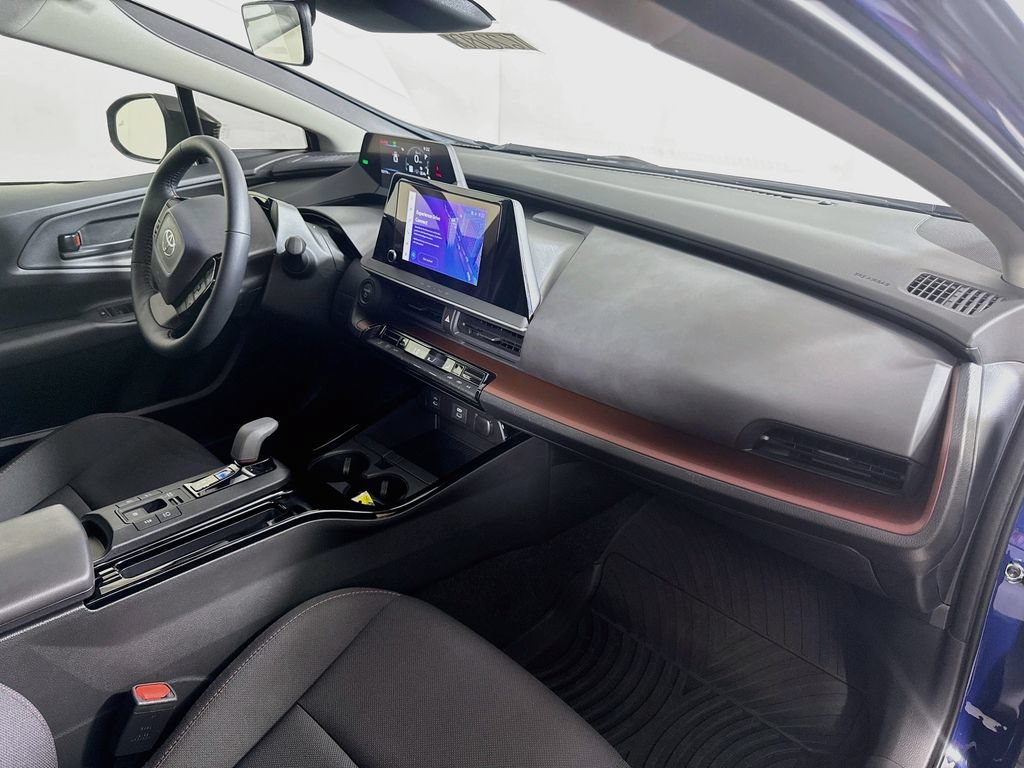 Certified 2026 Toyota Prius Plug-In Hybrid FWD image 25