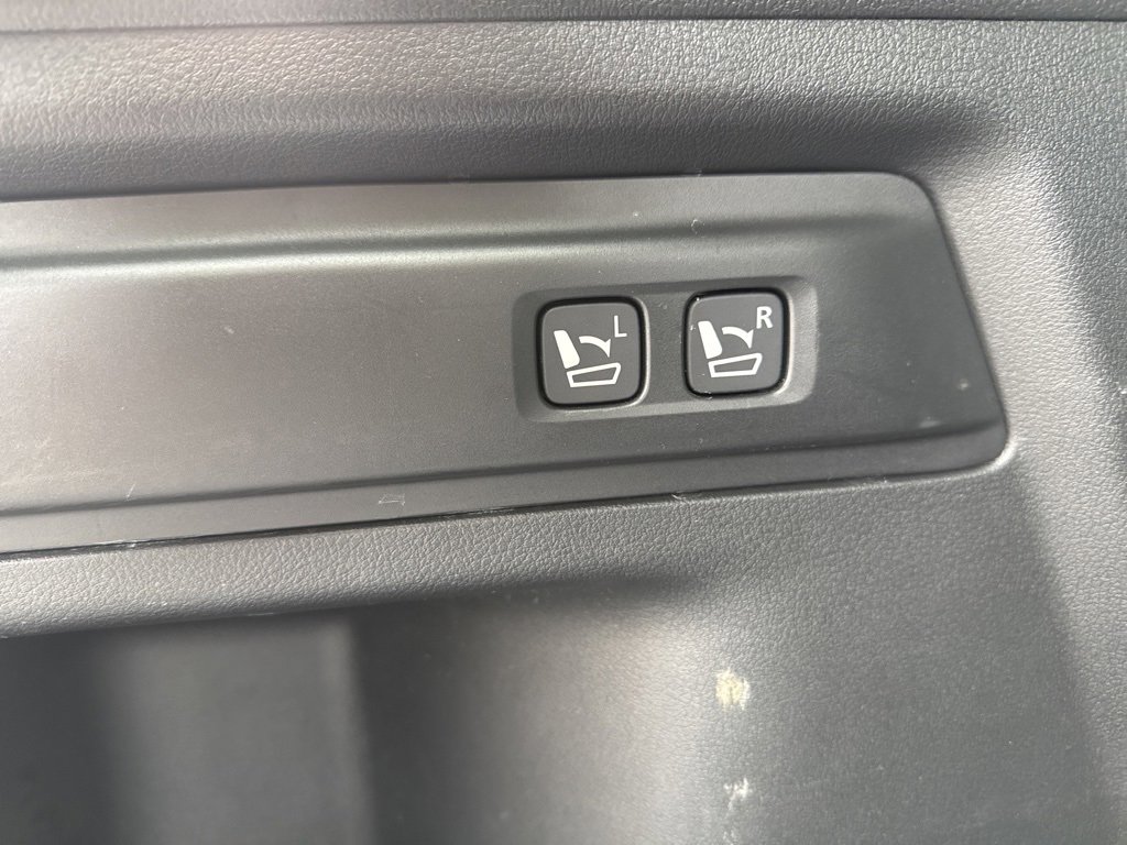 Used 2025 MAZDA CX-70 3.3 Turbo w/ Preferred Package image 15