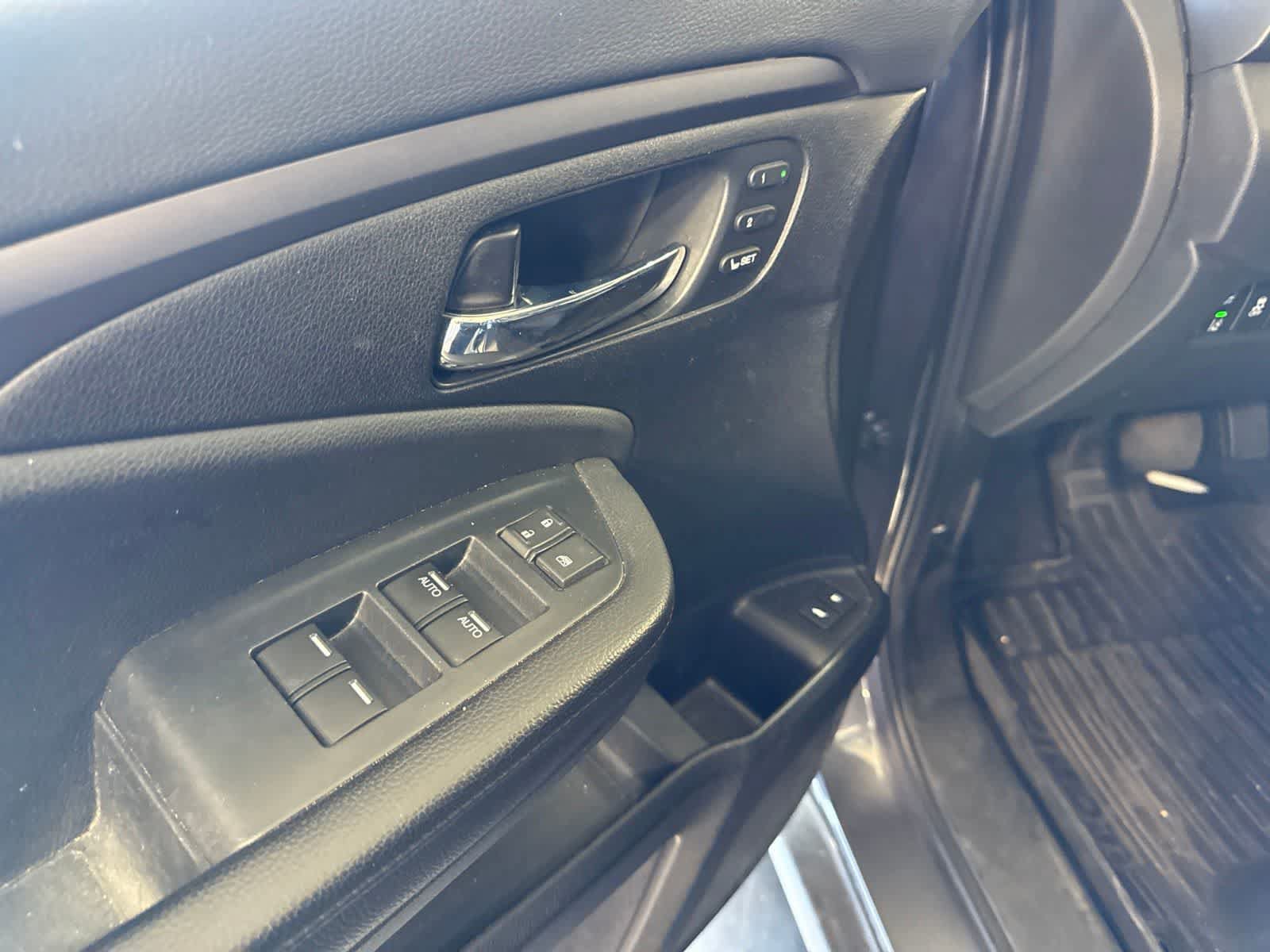 Used 2021 Honda Pilot Special Edition image 15