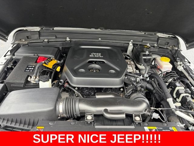 Used 2021 Jeep Wrangler Unlimited Sport AWD/4WD image 11