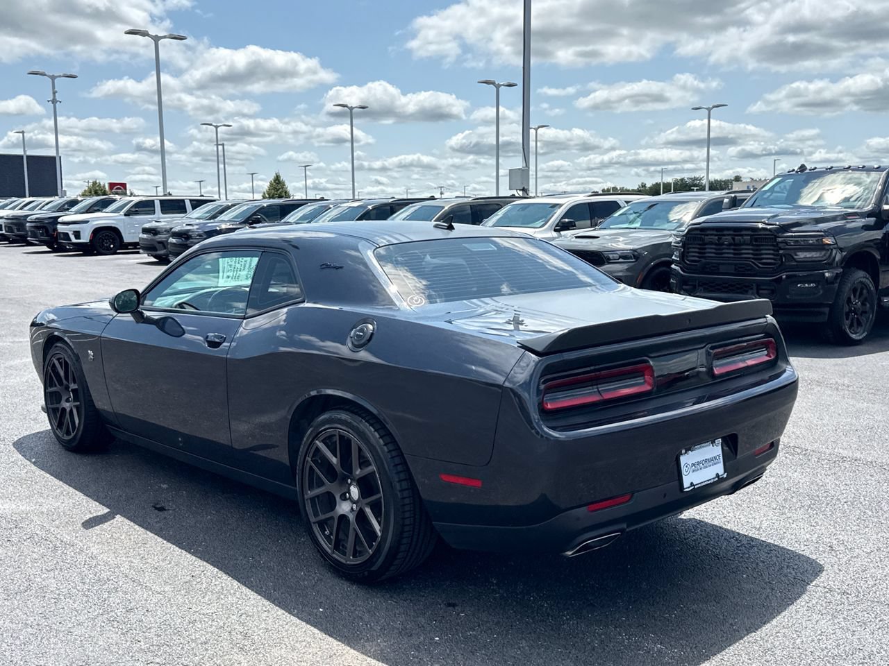 Used 2016 Dodge Challenger R/T Scat Pack RWD image 5