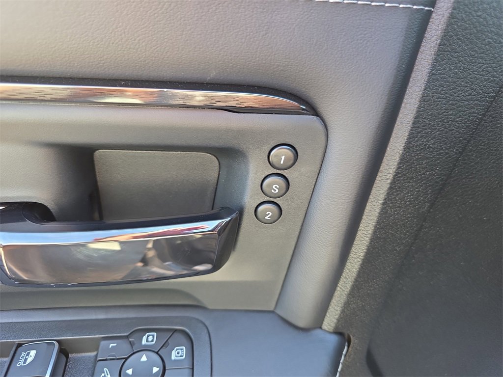 New 2026 RAM 3500 Limited image 19