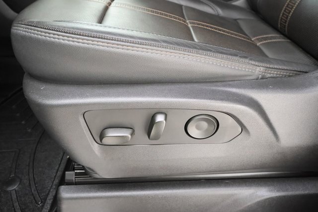 Used 2024 Chevrolet Silverado 1500 High Country w/ Technology Package image 9